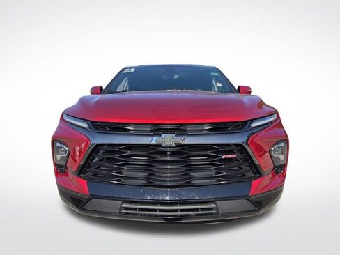 Used 2023 Chevrolet Blazer RS w/ Driver Confidence II Package FWD image 3