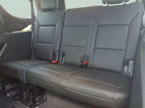Used 2021 Chevrolet Tahoe Z71 AWD/4WD image 23