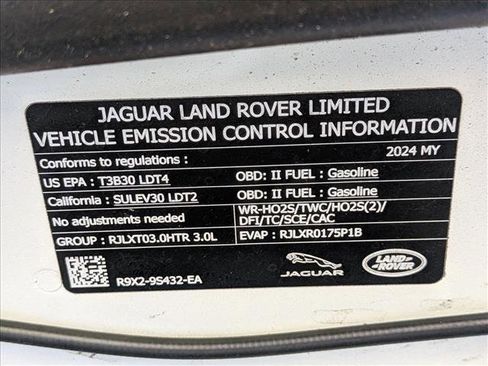 Certified 2024 Land Rover Range Rover Sport Dynamic SE image 23