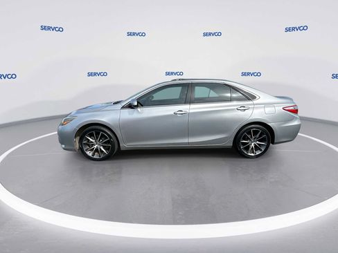 Used 2015 Toyota Camry FWD image 5