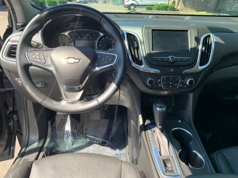 Used 2020 Chevrolet Equinox LT w/ Sport Edition AWD/4WD image 17