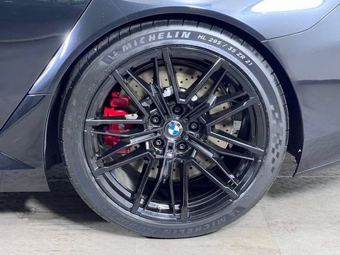 Used 2025 BMW M5 w/ Executive Package AWD/4WD image 11