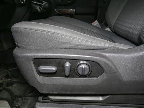 Used 2022 Chevrolet Silverado 1500 LT AWD/4WD image 33