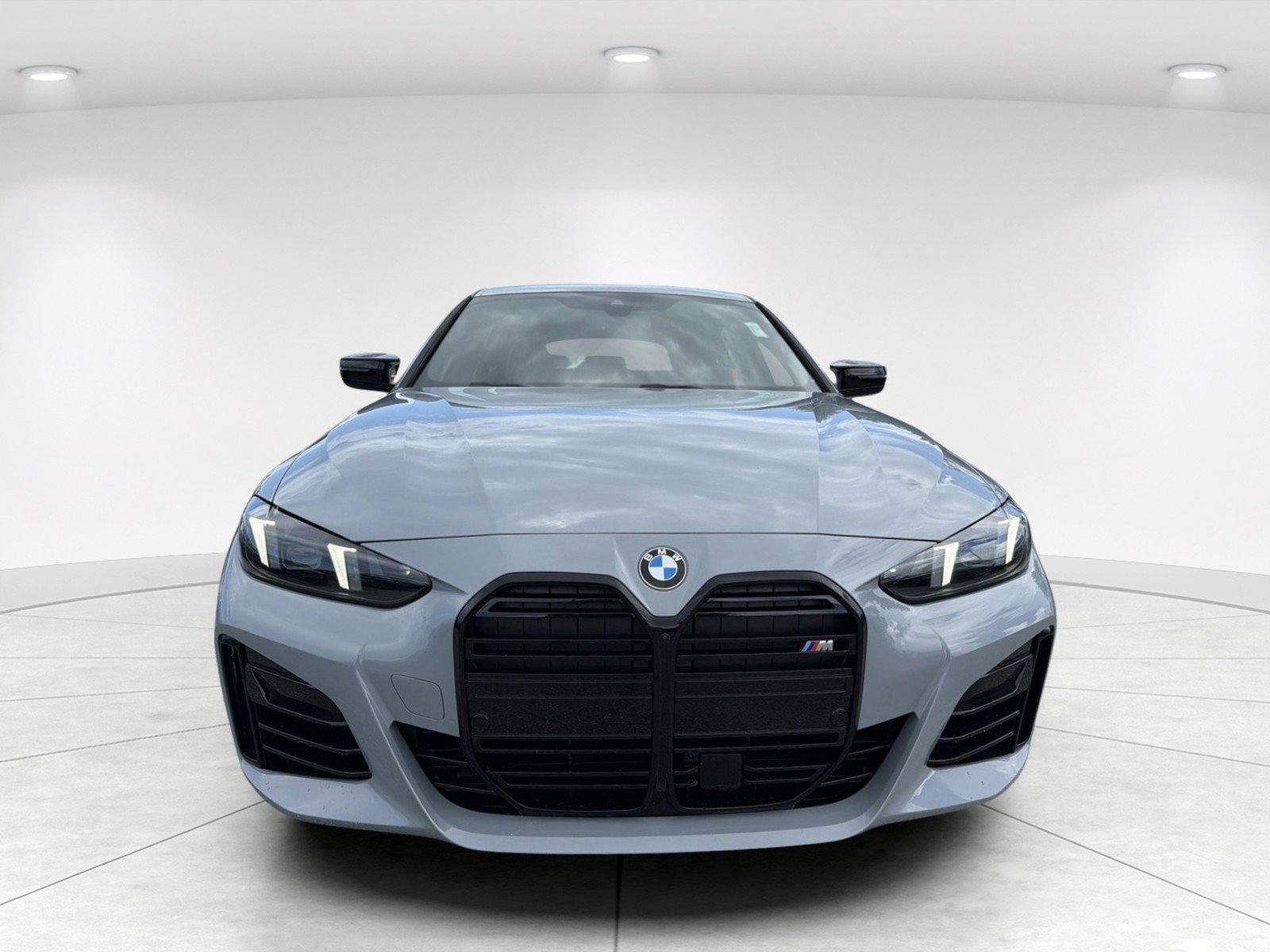 New 2026 BMW M440i w/ Premium Package RWD image 2