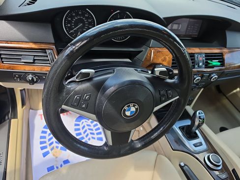 Used 2008 BMW 550i Sedan RWD image 13