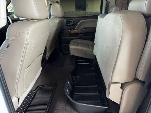 Used 2019 GMC Sierra 3500 SLT w/ Duramax Plus Package image 22