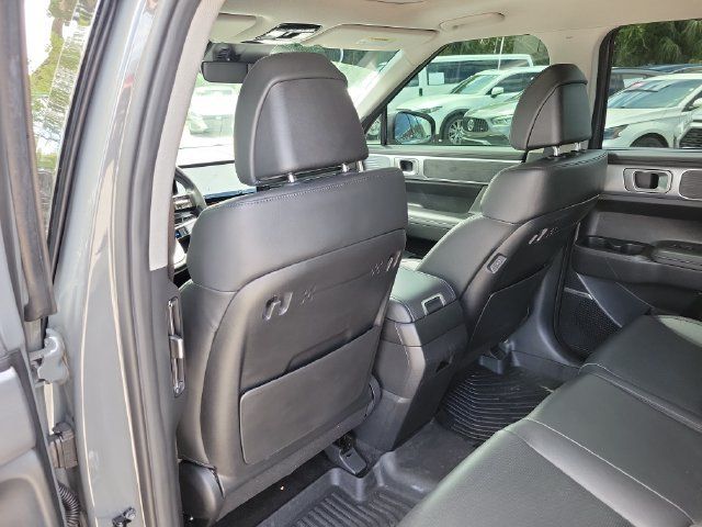 Used 2024 Hyundai Santa Fe Limited FWD image 14