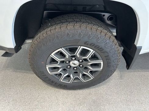 New 2026 Chevrolet Colorado Z71 image 7