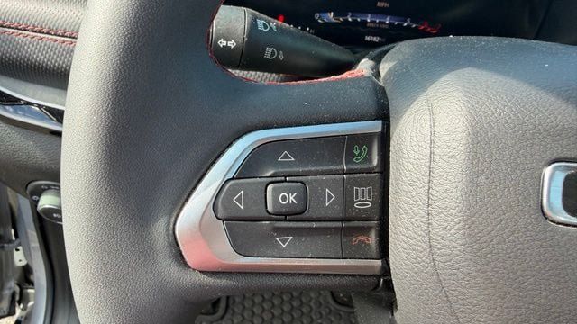 Used 2024 Jeep Compass Trailhawk w/ Trailhawk Elite Group AWD/4WD image 16