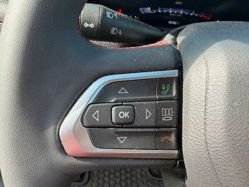 Used 2024 Jeep Compass Trailhawk w/ Trailhawk Elite Group AWD/4WD image 16