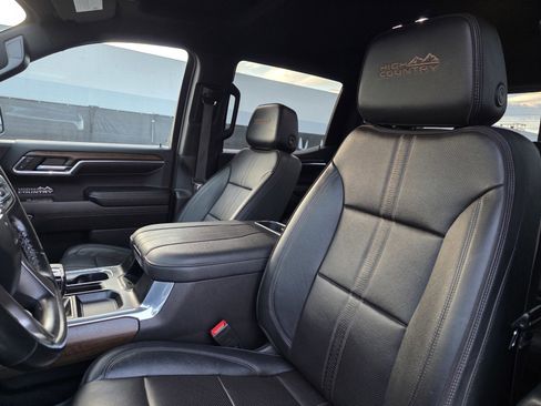 Used 2023 Chevrolet Silverado 1500 High Country w/ Technology Package image 26