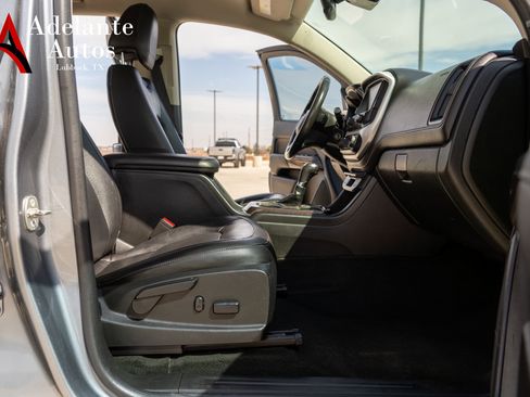 Used 2018 GMC Canyon SLT w/ Driver Alert Package image 9