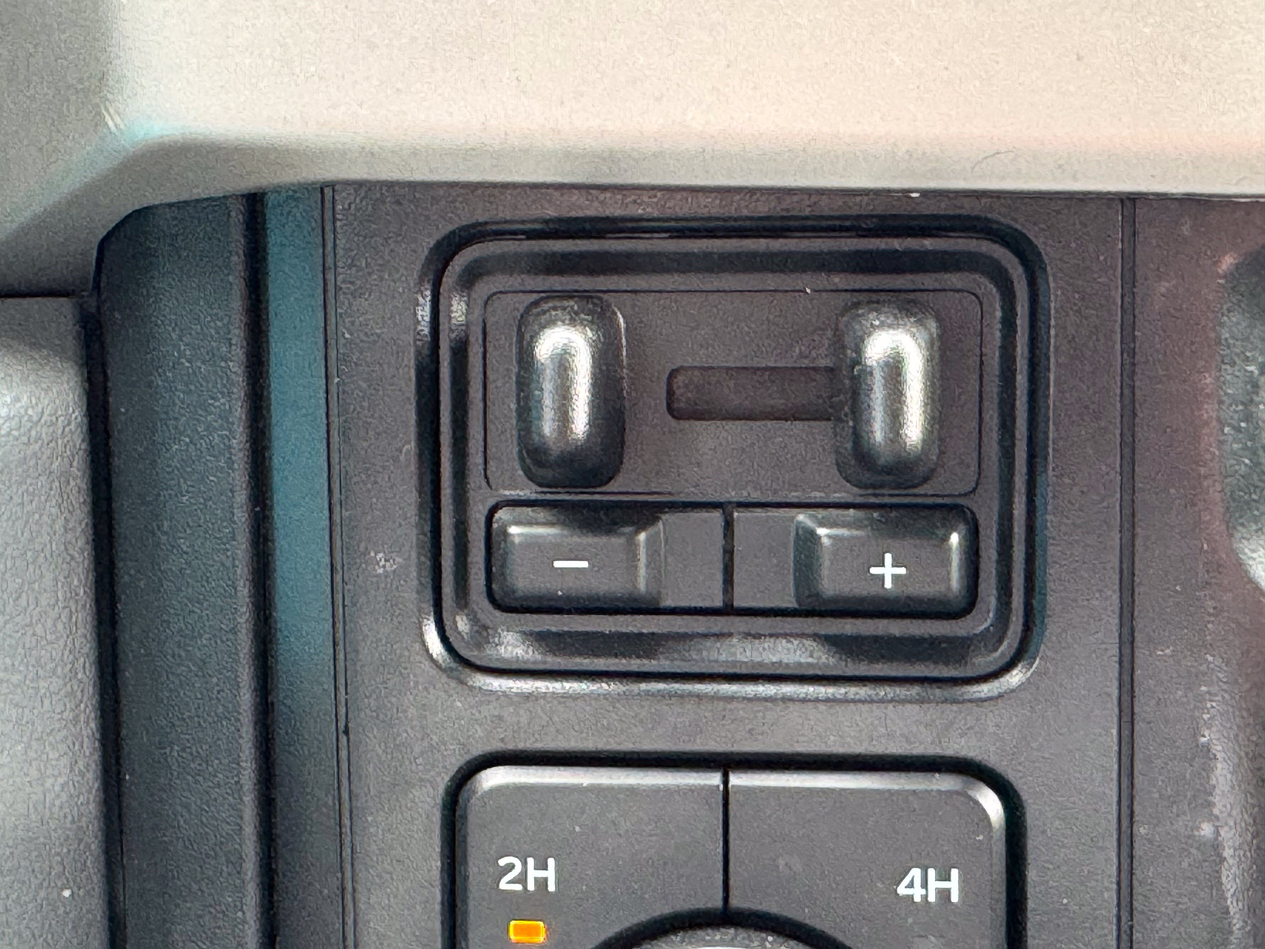 Used 2024 Ford F350 XLT AWD/4WD image 37