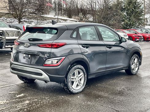 Used 2023 Hyundai Kona SE w/ Cargo Package image 5