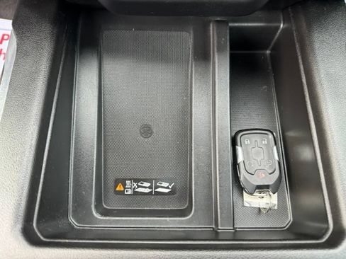 Used 2021 Chevrolet Silverado 2500 High Country AWD/4WD image 36