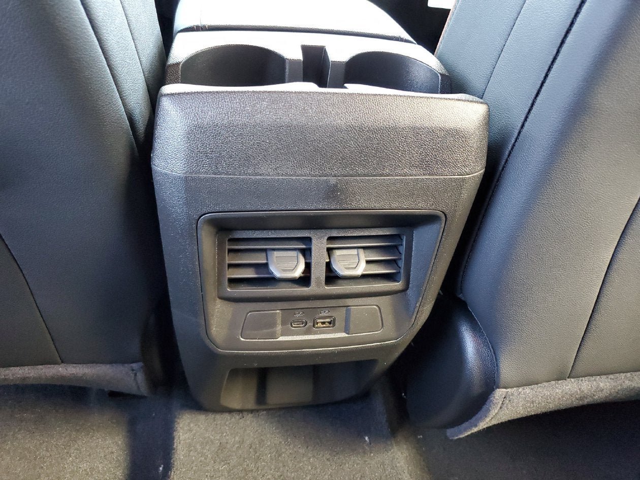 New 2026 GMC Canyon AT4 w/ AT4 Premium Package AWD/4WD image 16