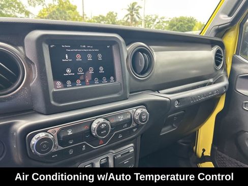 Certified 2023 Jeep Wrangler Sport AWD/4WD image 12