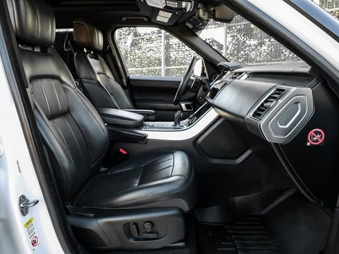 Used 2018 Land Rover Range Rover Sport Supercharged image 39