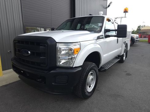 Used 2012 Ford F350 XL w/ Skid Plate Pkg AWD/4WD image 2