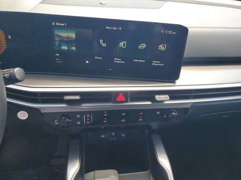 New 2026 Kia Sorento LX image 14