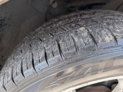 Used 2017 Chevrolet Traverse Premier image 41