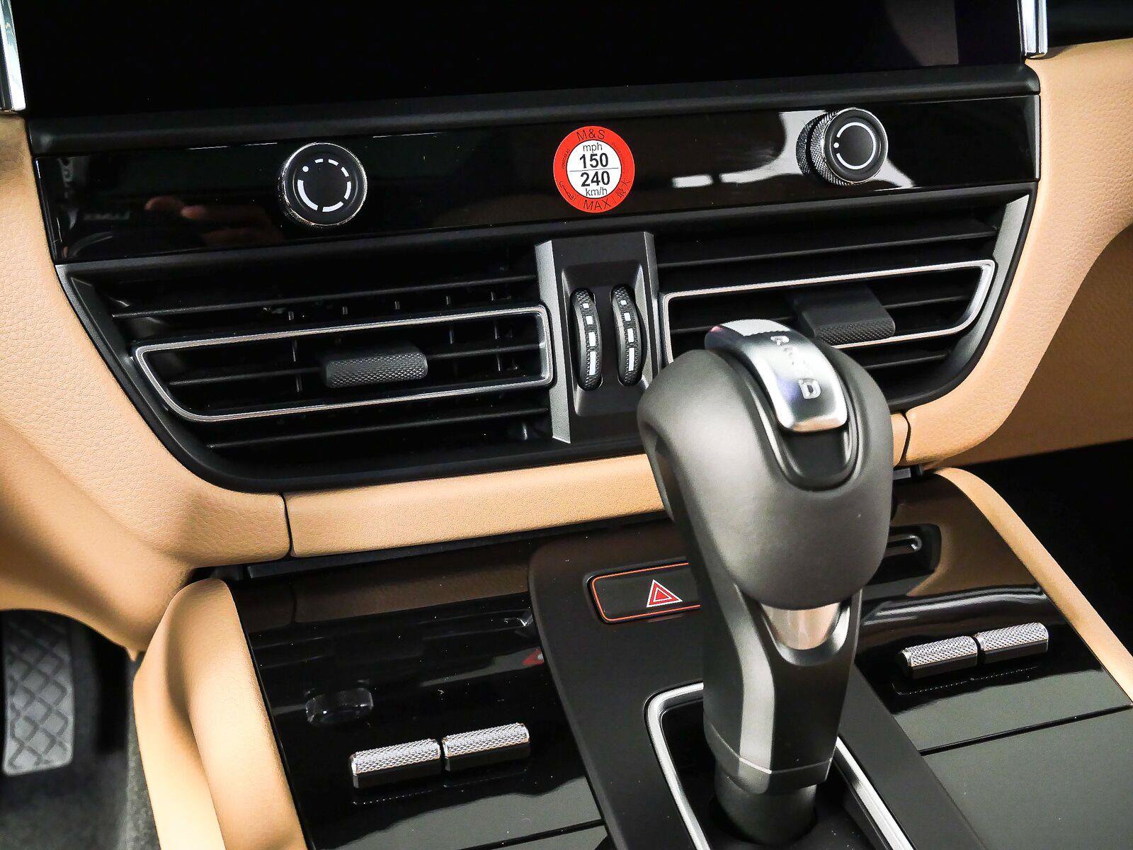 New 2026 Porsche Macan Turbo AWD/4WD image 16