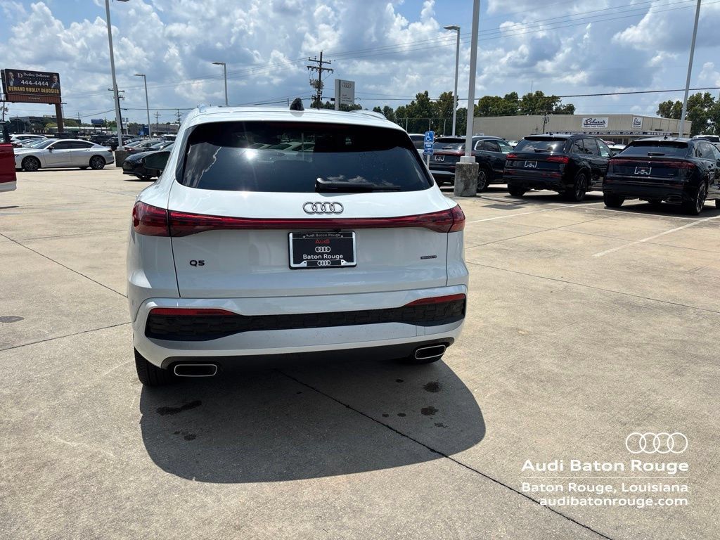 Used 2025 Audi Q5 Premium Plus w/ Premium Plus AWD/4WD image 6