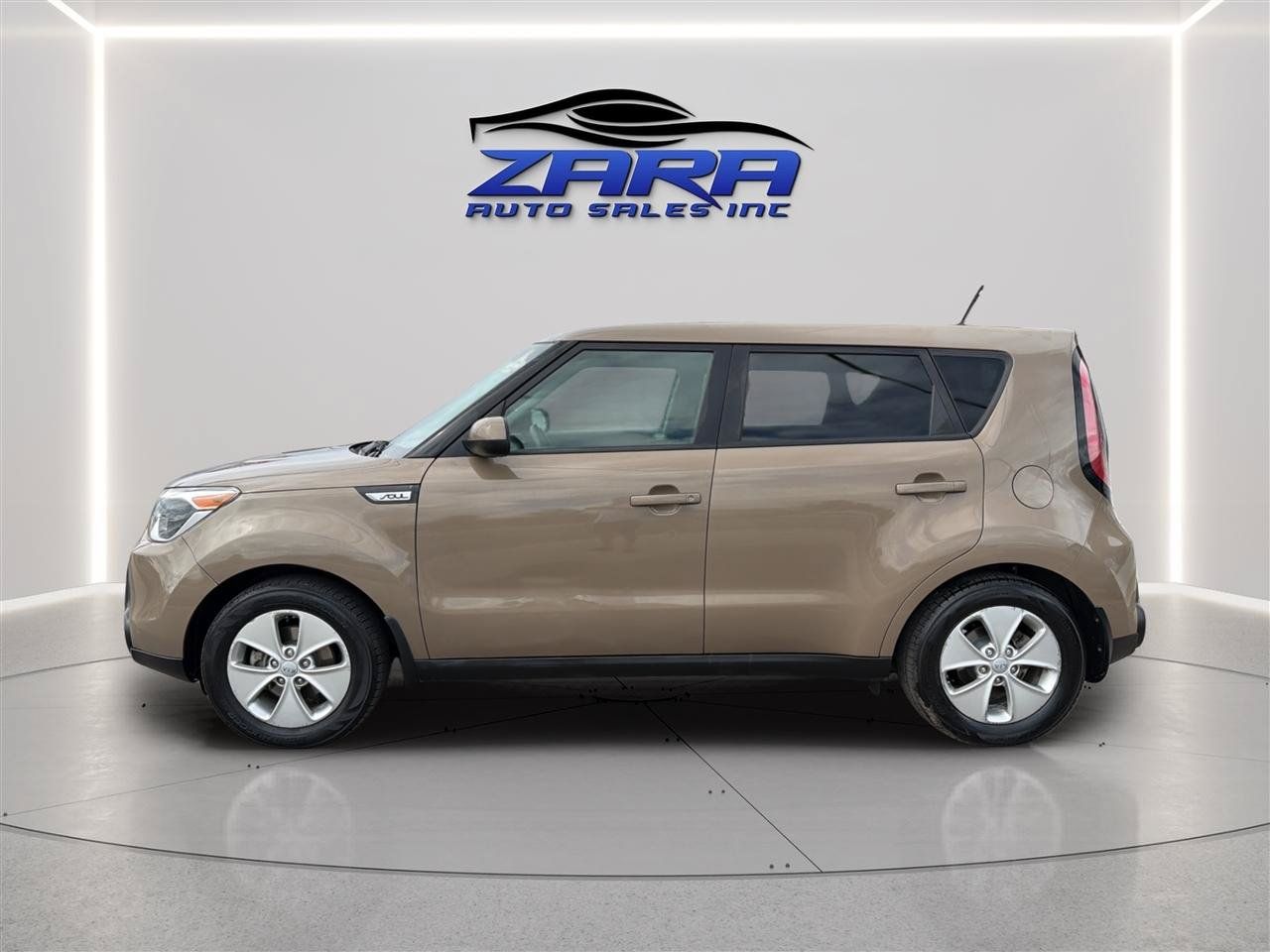 Used 2016 Kia Soul FWD image 4