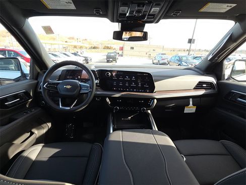 New 2026 Chevrolet Suburban Premier w/ Sun And Tow Package image 30