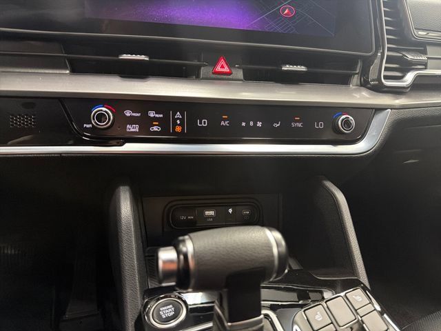 Certified 2024 Kia Sportage EX AWD/4WD image 20