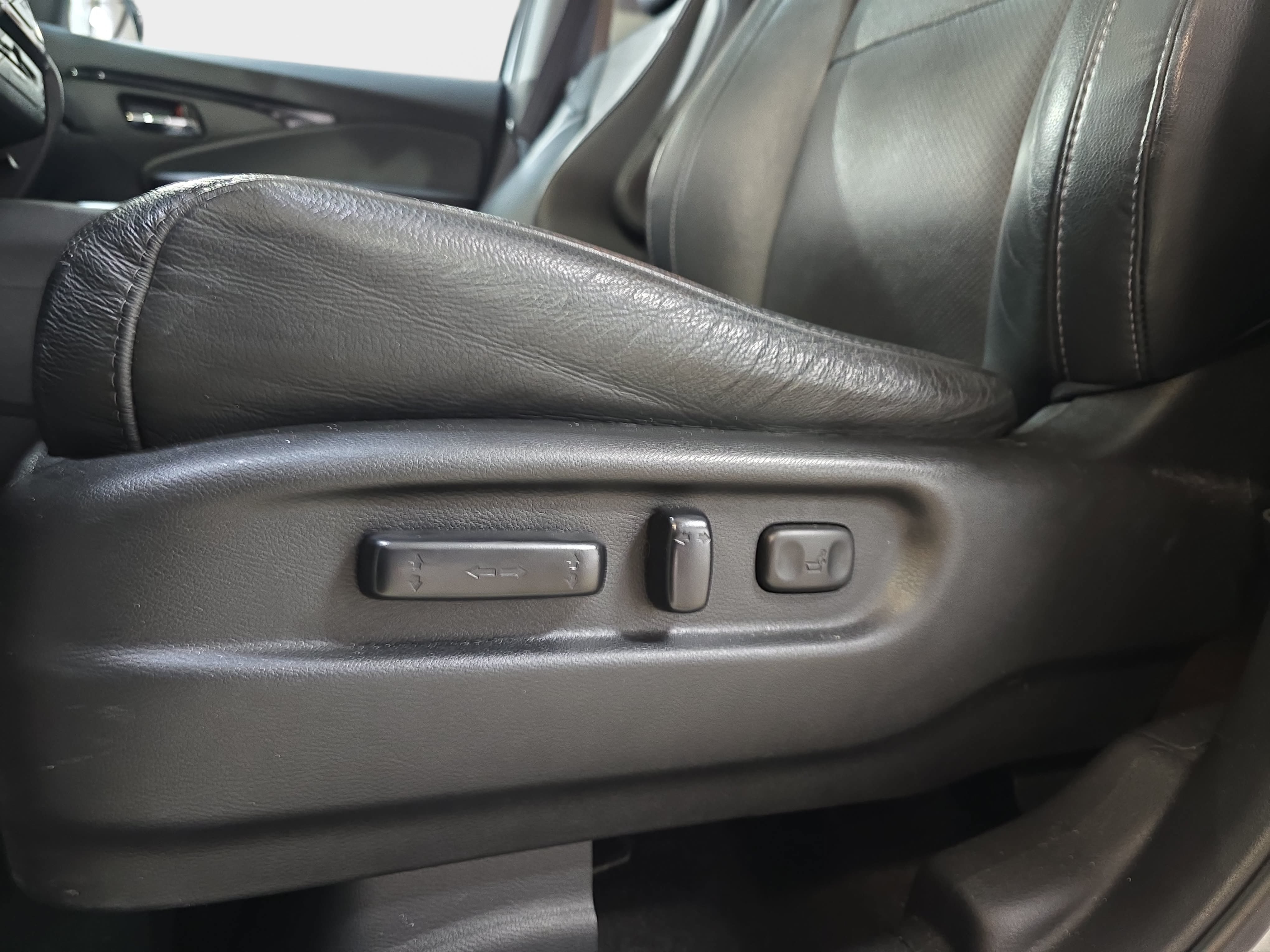 Used 2021 Honda Pilot Elite image 26