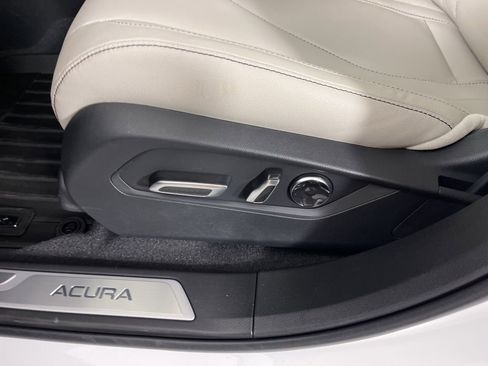 New 2026 Acura RDX SH-AWD image 23