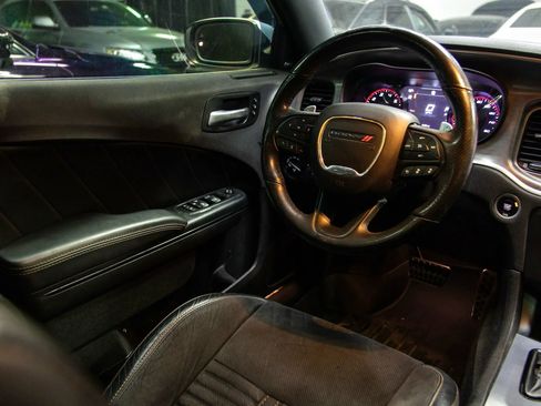 Used 2018 Dodge Charger R/T image 40