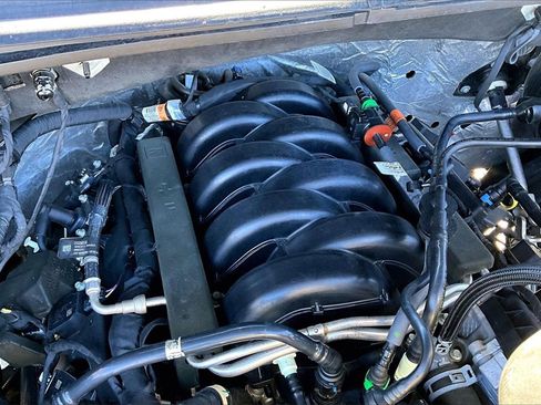 Used 2020 Ford F150 Lariat image 30