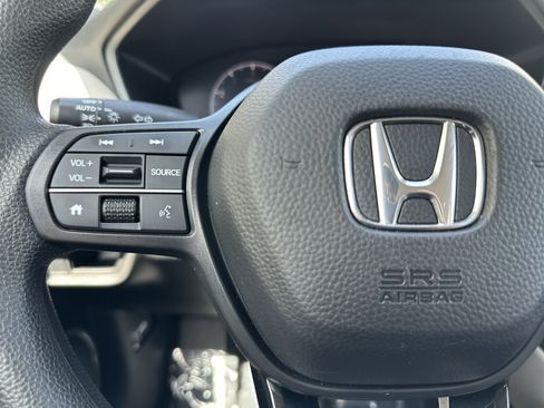 Used 2024 Honda HR-V LX image 20