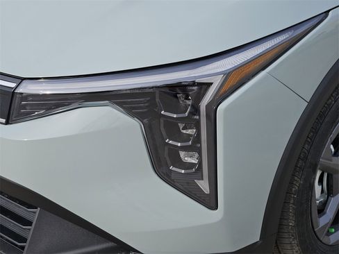 New 2026 Kia K4 LXS image 5