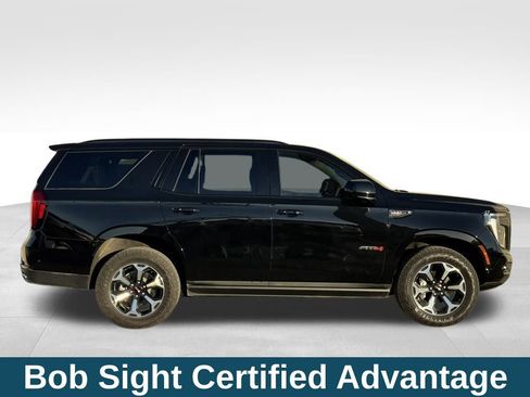 Used 2025 GMC Yukon AT4 w/ AT4 Premium Package image 3