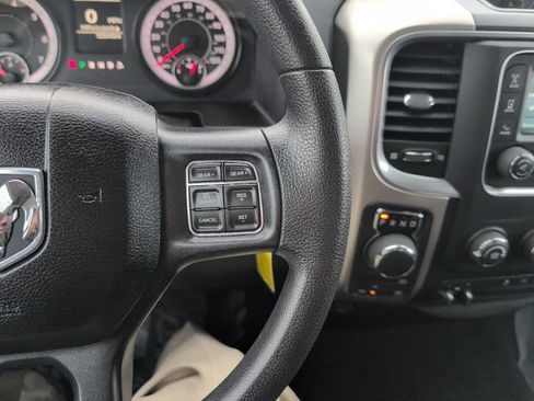 Used 2019 RAM 1500 Classic Warlock image 23