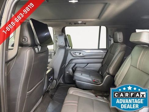 Used 2021 Chevrolet Suburban RST w/ Luxury Package AWD/4WD image 22