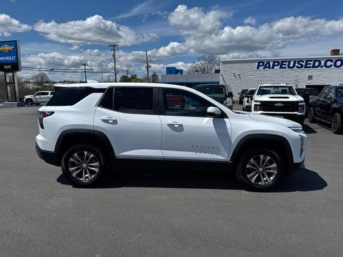 Used 2026 Chevrolet Equinox LT w/ Convenience Package II AWD/4WD image 3
