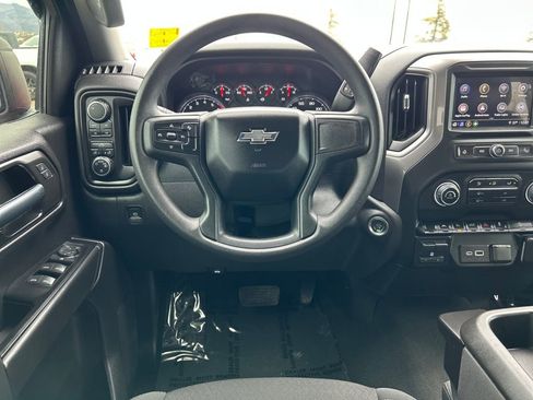 Used 2024 Chevrolet Silverado 1500 Custom Trail Boss w/ LPO, Dark Essentials Package image 10