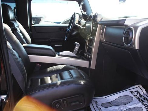 Used 2006 HUMMER H2 Luxury image 22