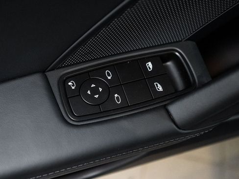 New 2026 Porsche 911 Carrera image 18