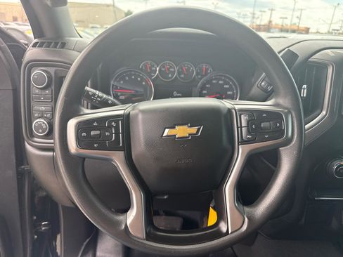 Used 2022 Chevrolet Silverado 2500 Custom w/ Safety Confidence Package AWD/4WD image 15