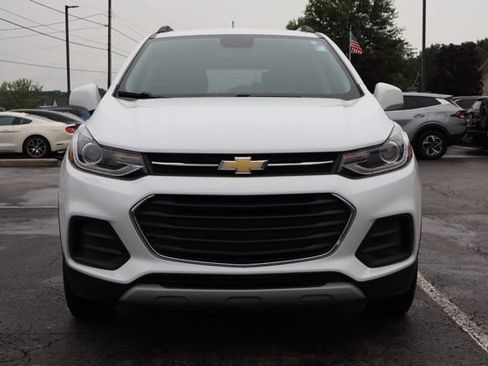 Used 2022 Chevrolet Trax LT w/ LT Convenience Package AWD/4WD image 10