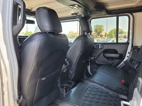 Used 2022 Jeep Wrangler Unlimited Sport AWD/4WD image 15