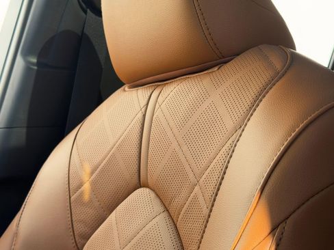 New 2026 Toyota Highlander Platinum AWD/4WD image 44