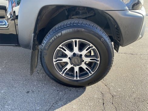 Used 2013 Toyota Tacoma 4x4 Access Cab V6 image 11