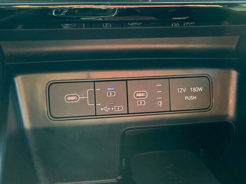 Certified 2025 Hyundai Tucson SEL AWD/4WD image 22