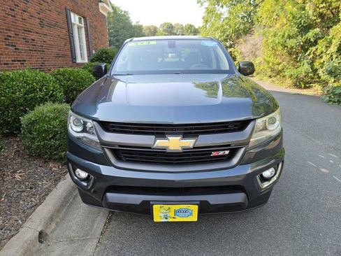 Used 2017 Chevrolet Colorado Z71 AWD/4WD image 8